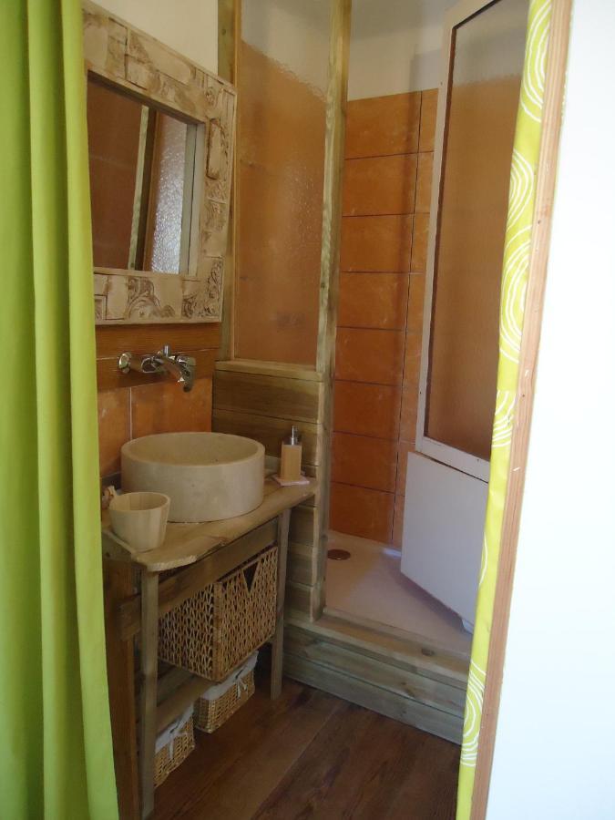 Appartement Spacieux Pres Du Lac Du Salagou Saint-André-de-Sangonis Dış mekan fotoğraf
